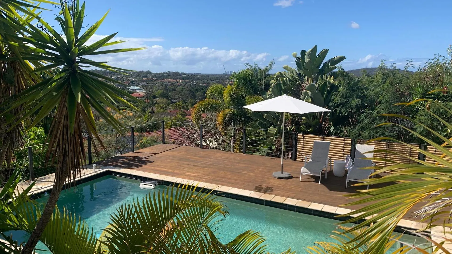 Gold Coast Uninterrupted Uphill View & Big Pool Villa 0*, Gold Coast Australia