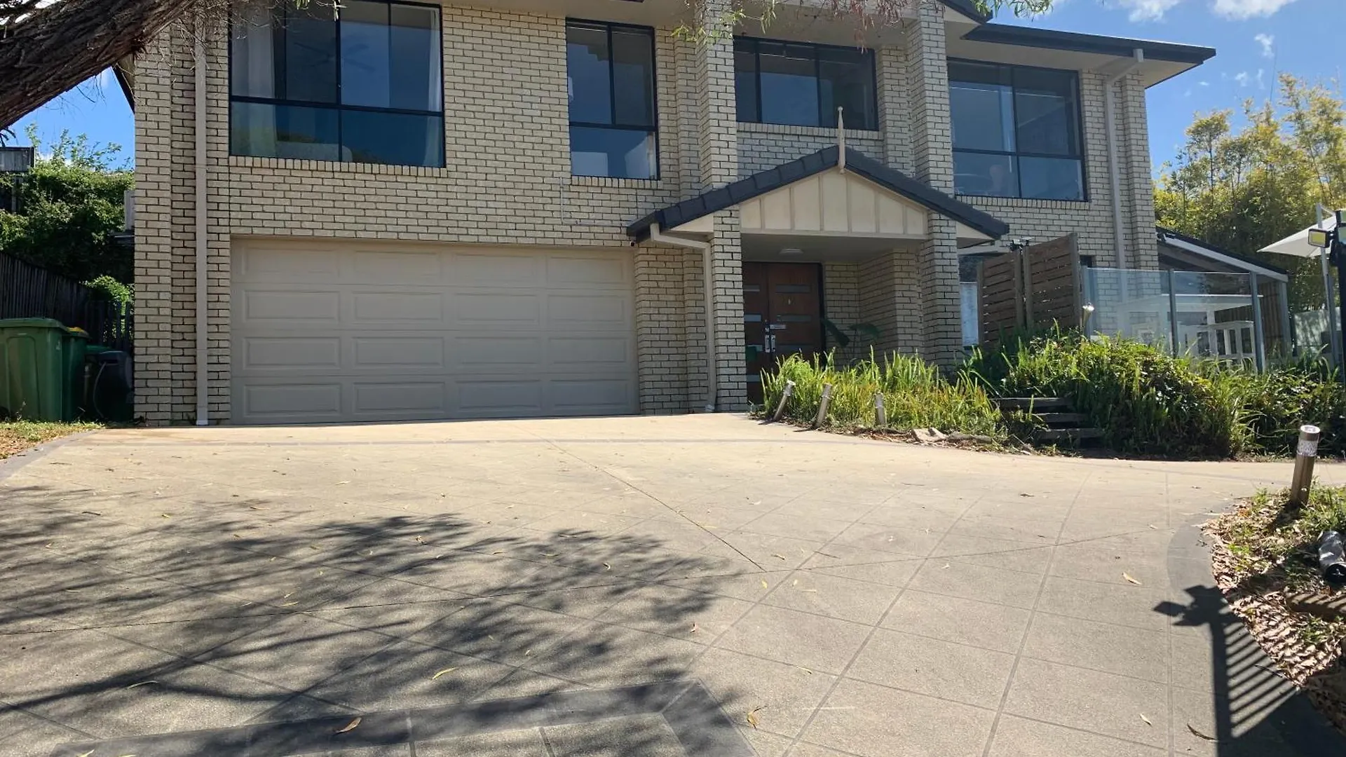 Gold Coast Uninterrupted Uphill View & Big Pool Villa Holiday home Gold Coast